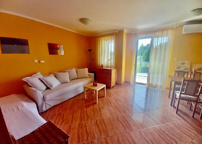 Balaton Beachside N3 *